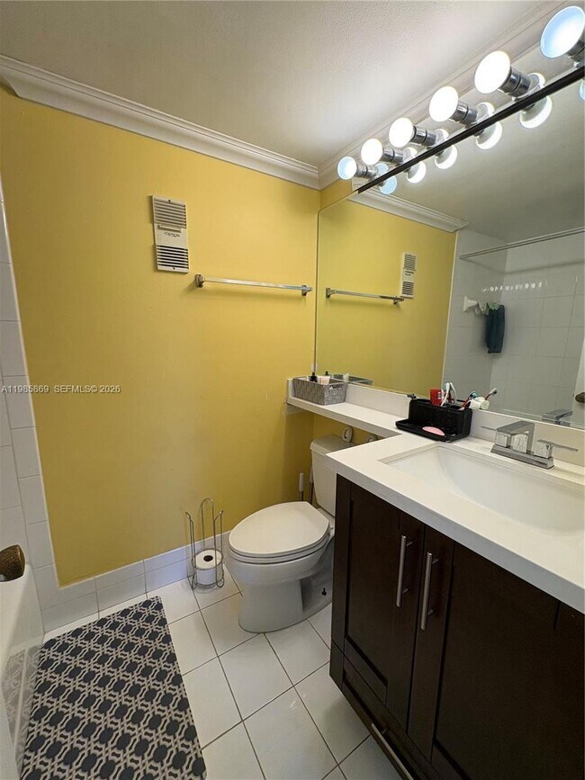 Building Photo - 4525 W 20th Ave