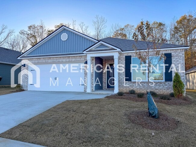 Building Photo - Coming Soon! Available to view NOW!! MOVE ...