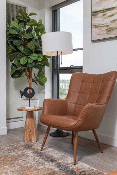 Building Photo - 425 Massachusetts Ave