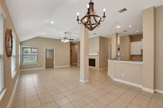 Building Photo - 22610 Birch Ridge Meadow Dr