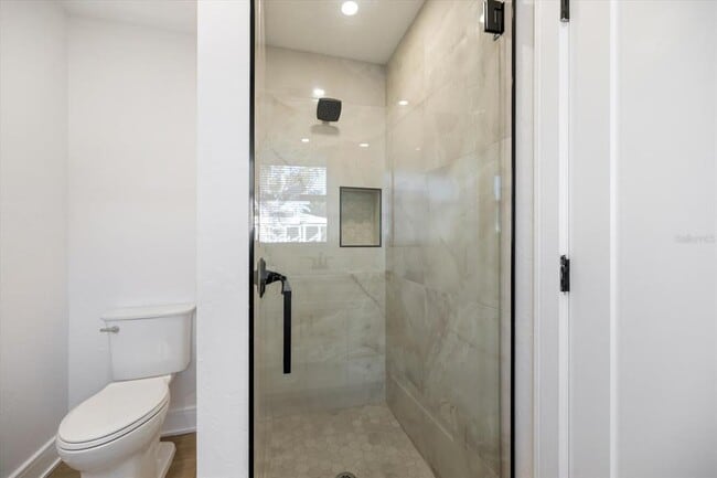 Building Photo - 328 Monet Dr