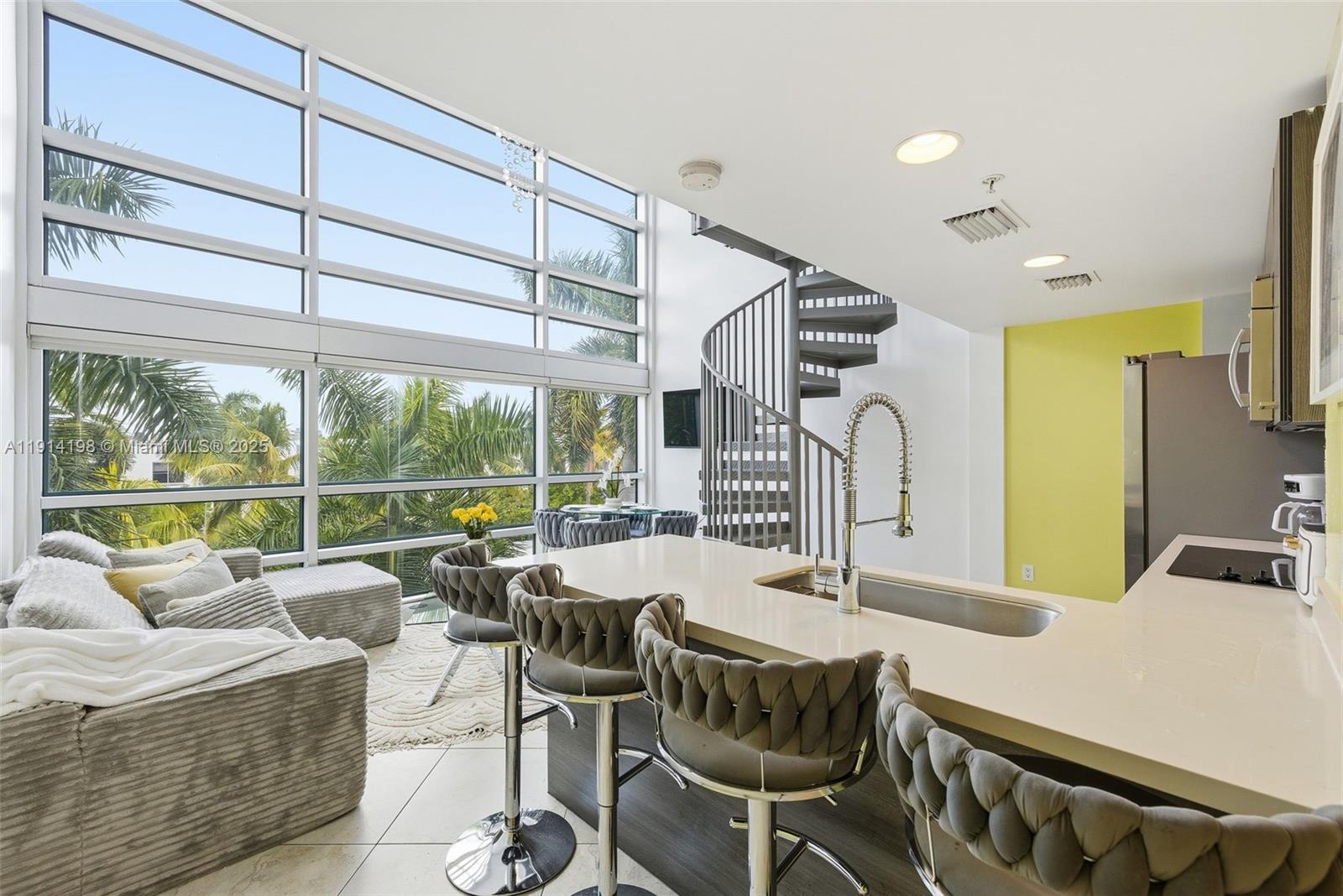 Building Photo - 421 Meridian Ave