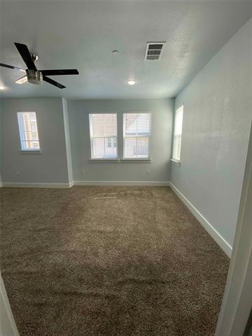 Building Photo - 203 S Village Way