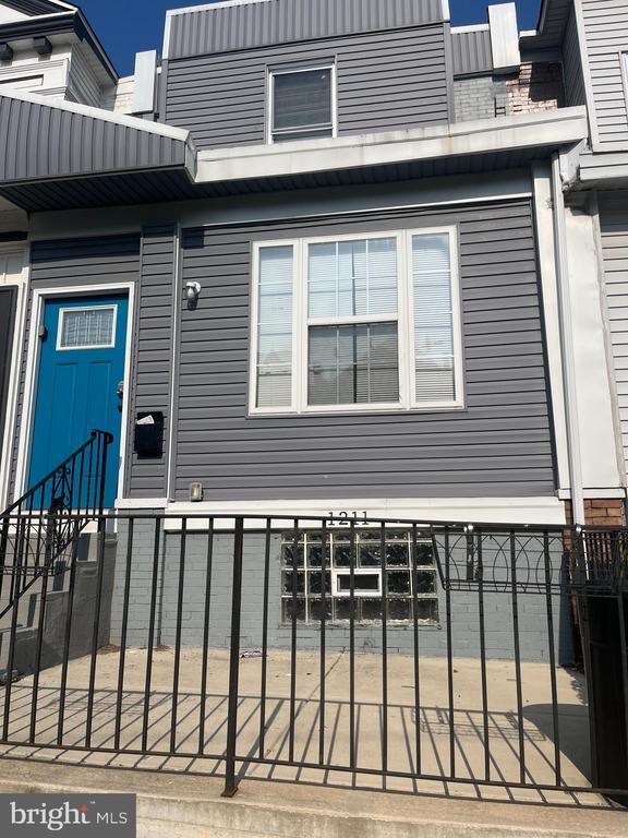Building Photo - 1211 S Edgewood St