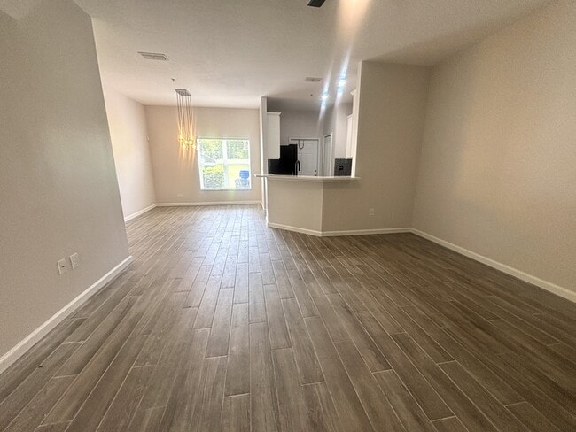 Building Photo - 2099 Switch Grass Cir