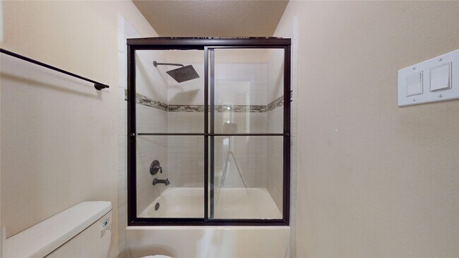 Building Photo - 3206 Gibbons Crest Ln