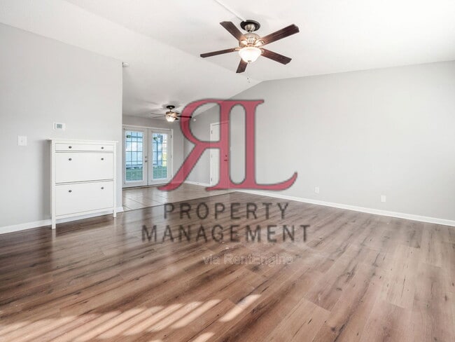 Building Photo - 3102 Elmreeb Dr