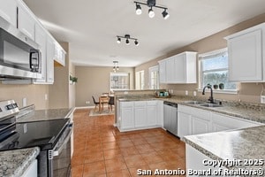 Building Photo - 229 Rocky Ridge Dr