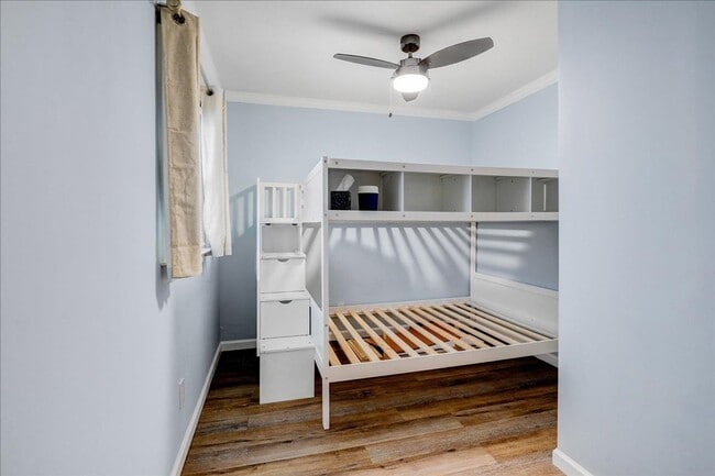 Building Photo - 3 Bed Apartment in North Middletown