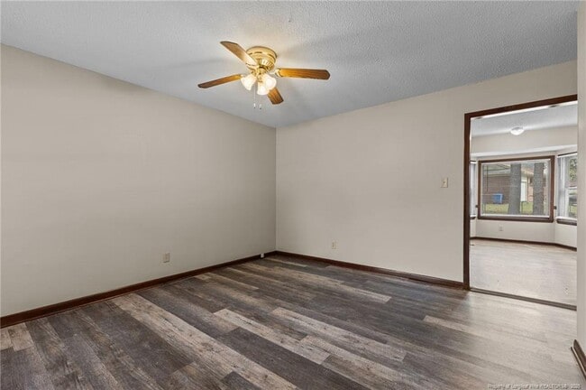 Building Photo - 6673 Vaughn Rd