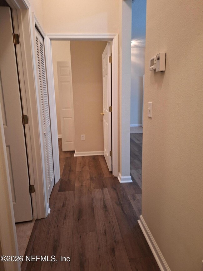 Building Photo - 7032 Deer Lodge Cir