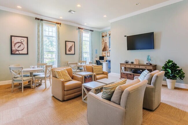 Building Photo - 609 Belle Point Dr