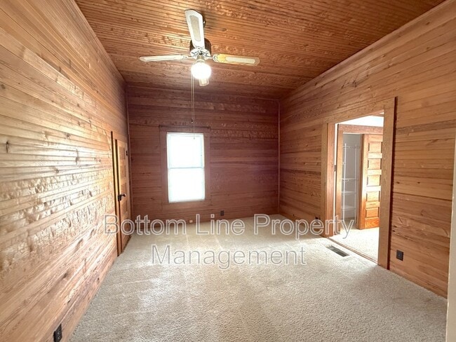 Building Photo - 245 Mt Moriah Church Rd