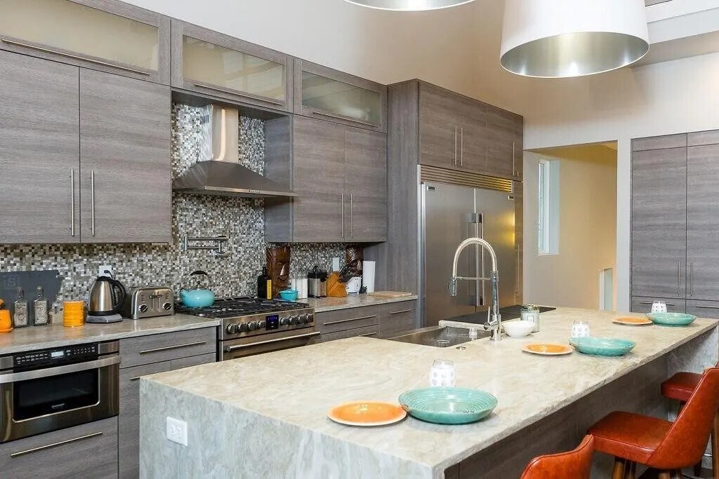 Building Photo - 1 N Desoto Pl