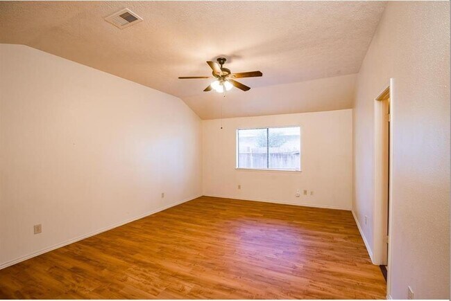 Building Photo - 21330 Golden Dove Dr