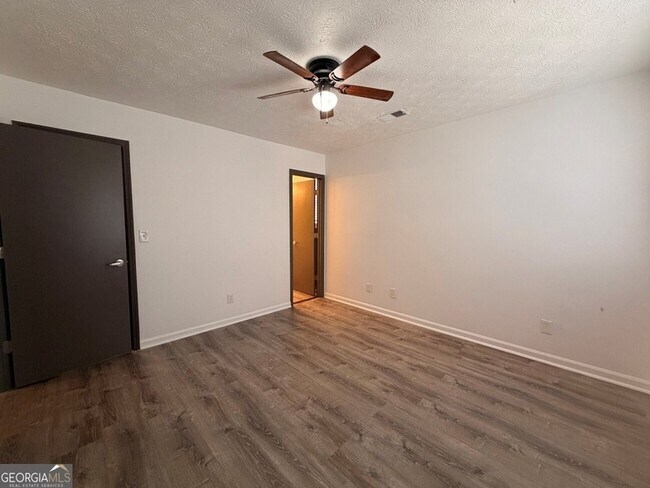 Building Photo - 1026 Wuthering Way