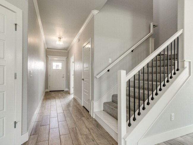 Building Photo - 14525 Rochefort Ln