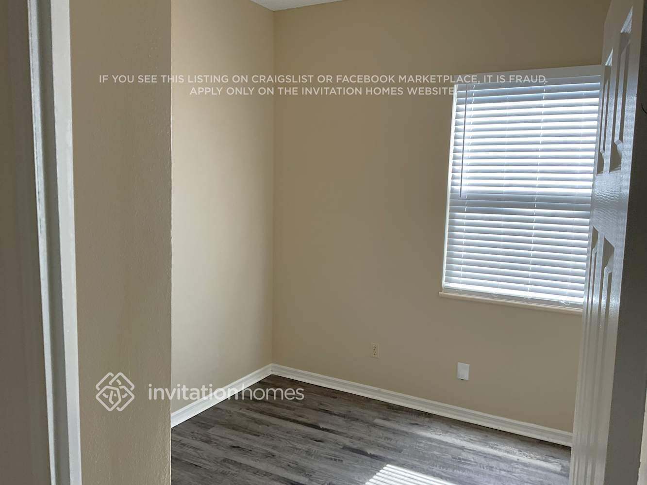 Building Photo - 14303 Mandolin Dr