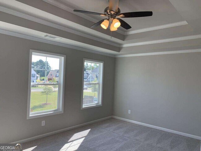 Building Photo - 5203 Addison St