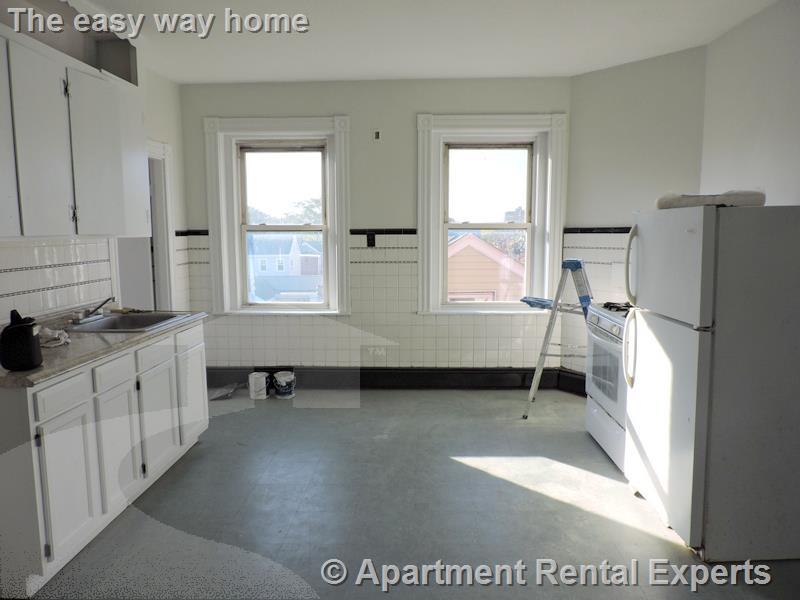 Building Photo - 10 Winter St