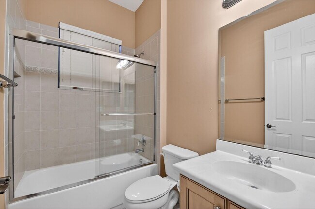 Building Photo - 10247 Isle Wynd Ct