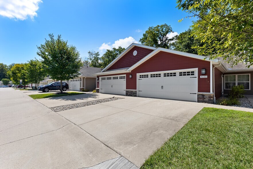 Building Photo - Redwood Union Township