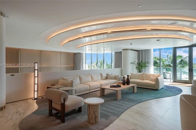 Building Photo - 900 N Ocean Blvd