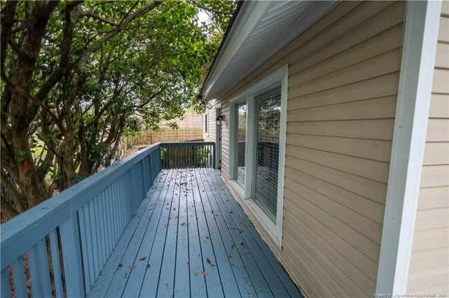 Building Photo - 5725 Waterwood Dr