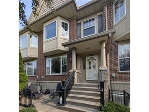 Building Photo - 8391 Townsend Dr