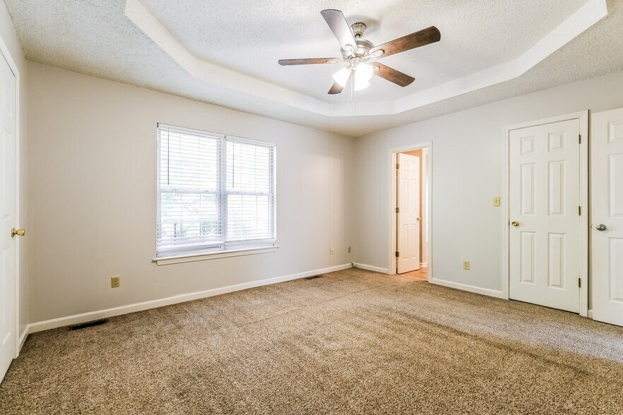 Building Photo - 2991 Dalton Ln