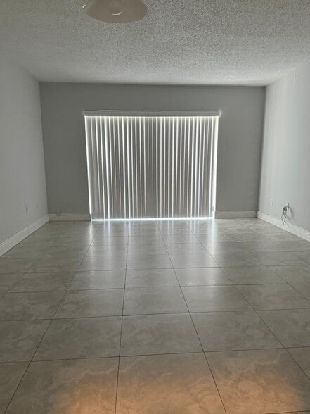 Building Photo - 7850 Camino Real