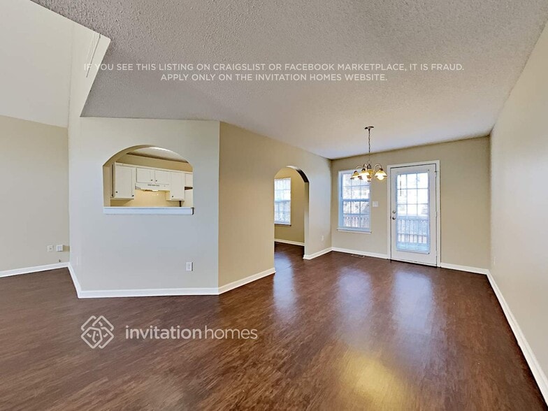 Building Photo - 174 St Ann Cir