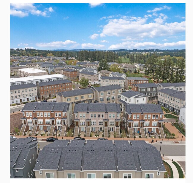 Building Photo - 11340 SW Mont Blanc St