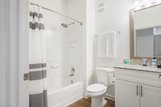 Building Photo - 8251 Windsor Hill Blvd