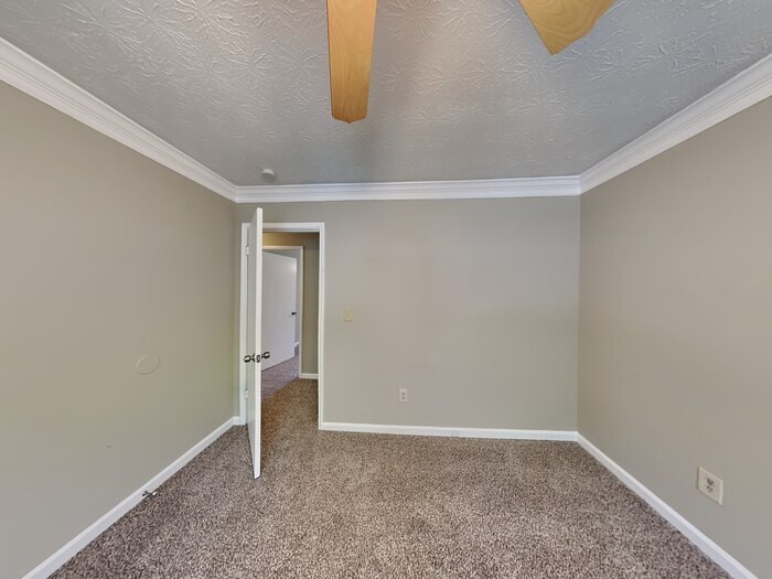 Building Photo - 1734 Jajef Ave