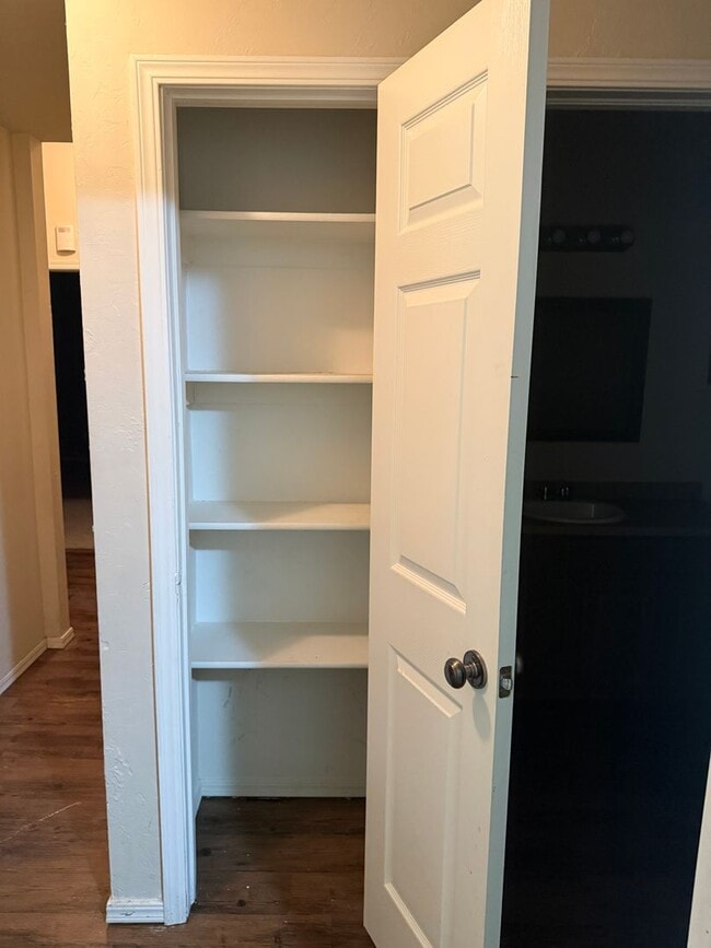 Building Photo - 11817 NW 7th St