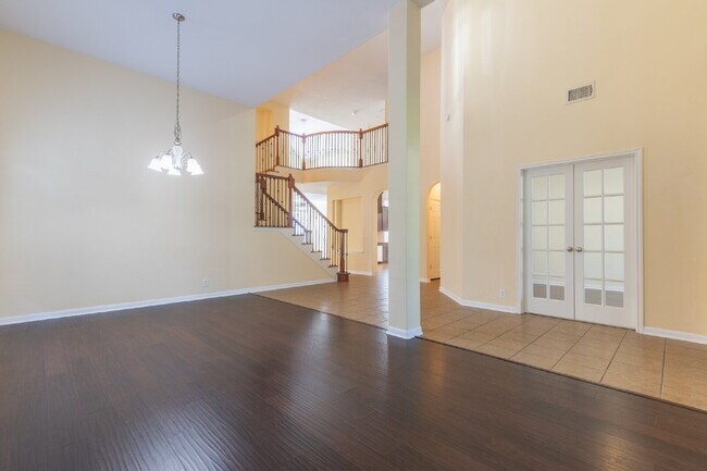 Building Photo - 818 Penstemon Trail