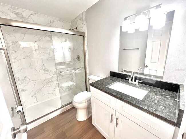 Building Photo - 9105 Tudor Dr