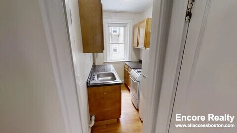 Building Photo - 1179 Boylston St