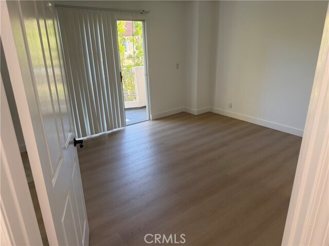 Building Photo - 5340 Las Virgenes Rd
