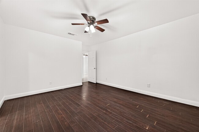 Building Photo - 7214 Addicks Clodine Rd