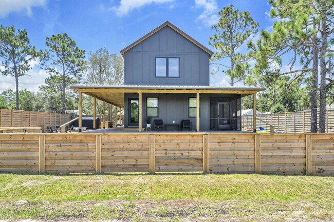 Building Photo - 132 Foxmeyer Dr