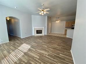 Building Photo - 3169 Riverside Dr