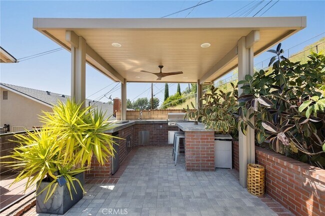 Building Photo - 10341 Kurt St