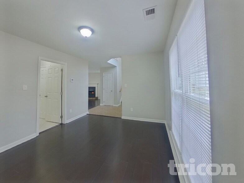 Building Photo - 7804 Royce Hall Ln