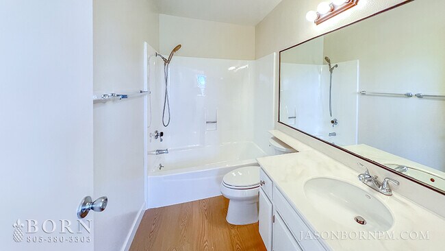 Building Photo - 1815 Tipperary Ln