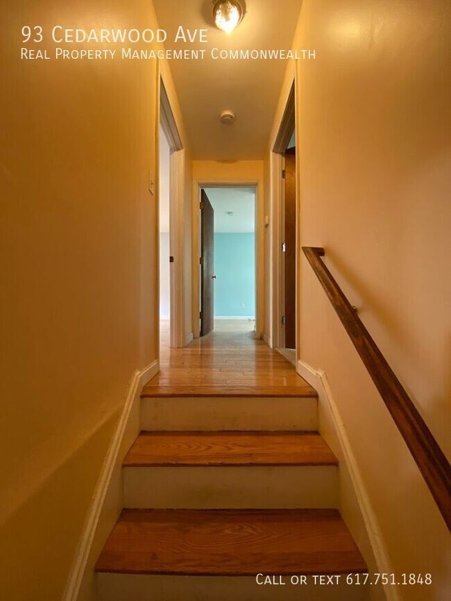 Building Photo - 93 Cedarwood Ave