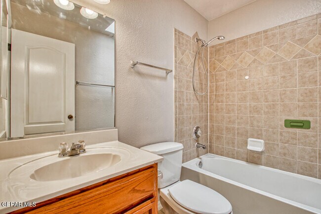 Building Photo - 12760 Tierra Alexis Dr