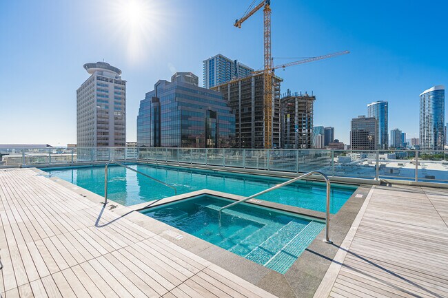 Building Photo - 629 Ke’eaumoku St