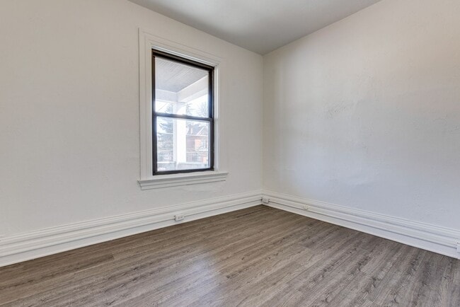 Building Photo - 750 Brownsville Rd